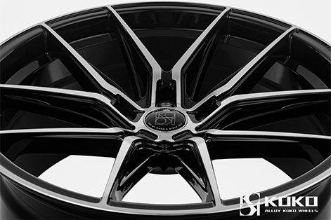 SL525亮黑車(chē)面